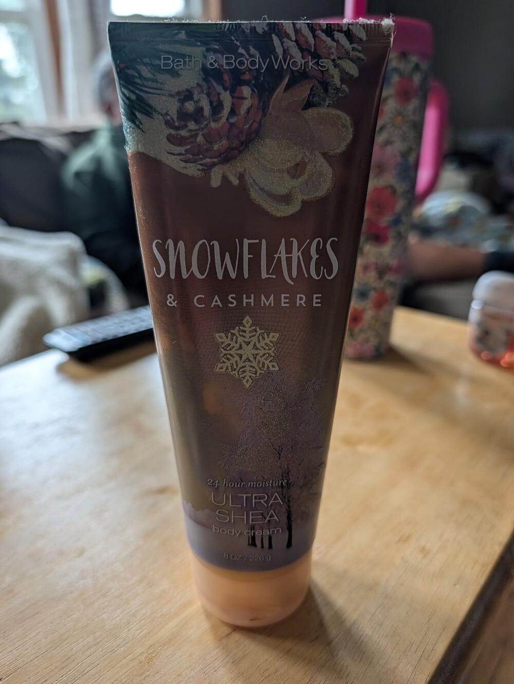 NEW Bath & Body Works Snowflakes & Cashmere Body Cream 8oz.